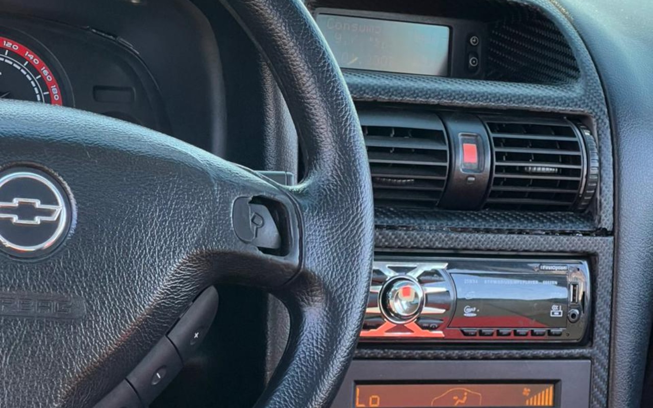 imagem-https://www.socarrao.com.br/sc-vehicle-images-prod/3541860/1788180143831-V2hhdHNBcHAgSW1hZ2UgMjAyNi0wOC0yOCBhdCAwOS4xNi4yNy5qcGVn.jpeg