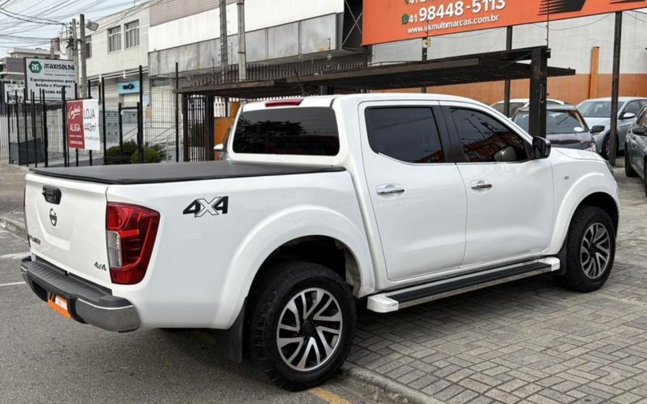 imagem-https://www.socarrao.com.br/sc-vehicle-images-prod/3542089/1788180884471-ODQzMTI5N18xOV9CX2I4ZTZkNjg0OWEuanBlZw.jpeg