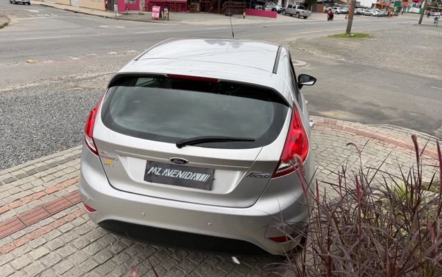 imagem-https://www.socarrao.com.br/sc-vehicle-images-prod/3542421/1788181250479-e4581478024a4e7c86c95b6e00d8e84c_1787949052391.jpg