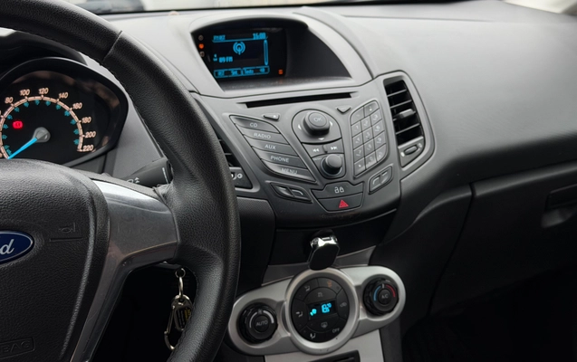 imagem-https://www.socarrao.com.br/sc-vehicle-images-prod/3542421/1788181250483-4dc763ce99074015b44eea136b83d1cc_1787949052402.jpg