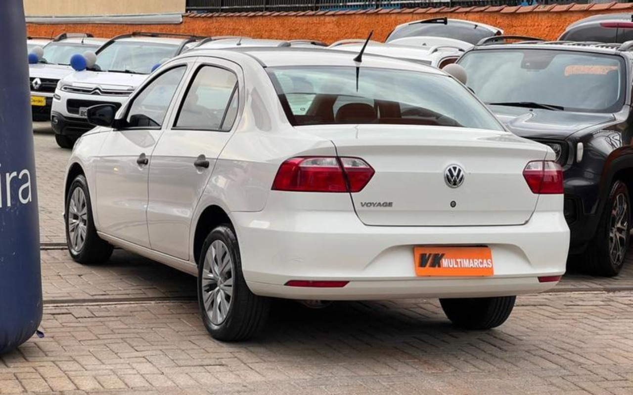 imagem-https://www.socarrao.com.br/sc-vehicle-images-prod/3542443/1788181343076-ODQzMTY2M184X0JfYzcwN2Y2ZDQxMC5qcGVn.jpeg
