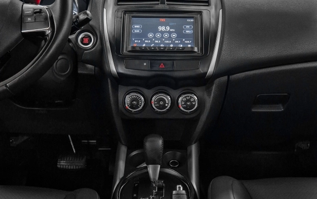 imagem-https://www.socarrao.com.br/sc-vehicle-images-prod/3542537/1788181499694-BzfOohT1hA0ihdJn6NUem4hqPQwxjc99.jpg