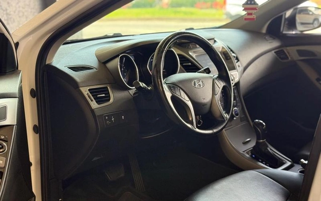 imagem-https://www.socarrao.com.br/sc-vehicle-images-prod/3542544/1788181588254-8431558_13_B_c9154fac10.jpeg
