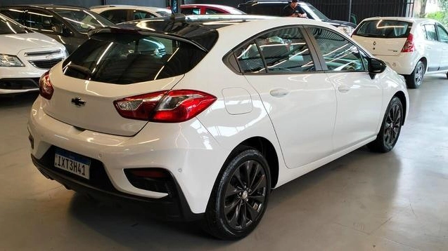 imagem-https://www.socarrao.com.br/sc-vehicle-images-prod/3542581/1788206585019-8412052_17_B_c7e10838e4.jpeg