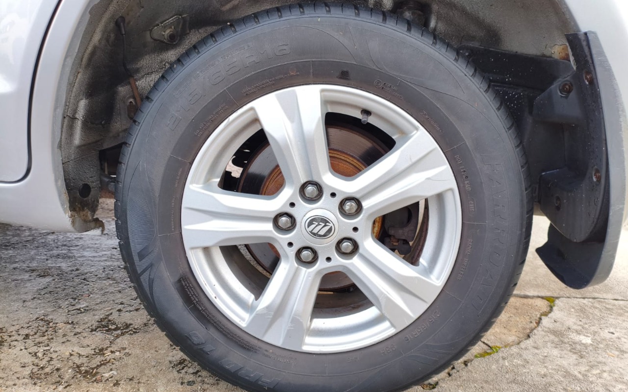 imagem-https://www.socarrao.com.br/sc-vehicle-images-prod/3542699/1788208624686-V2hhdHNBcHAgSW1hZ2UgMjAyNi0wOC0zMSBhdCAxNy4yNS41NSAoMikuanBlZw.jpeg