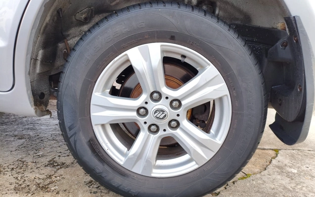 imagem-https://www.socarrao.com.br/sc-vehicle-images-prod/3542699/1788208624686-V2hhdHNBcHAgSW1hZ2UgMjAyNi0wOC0zMSBhdCAxNy4yNS41NSAoMikuanBlZw.jpeg