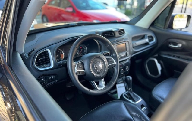imagem-https://www.socarrao.com.br/sc-vehicle-images-prod/3542906/1789390338787-8243941_13_B_67f6b45eda.jpeg