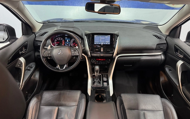 imagem-https://www.socarrao.com.br/sc-vehicle-images-prod/3542913/1789738643531-TUlUU1VCSVNISSBFQ0xJUFNFIENST1NTIEhQRS1TIC0gMjAyNCAtIFBSQVRBIC0gU0VHOUQwMCAoMTYpLnBuZw.png