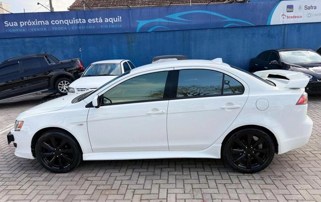 imagem-https://www.socarrao.com.br/sc-vehicle-images-prod/3542924/1790016580289-8432937_6_B_8fb3348095.jpeg