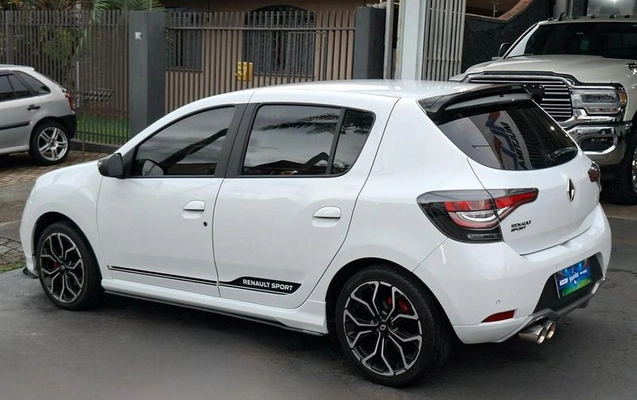 imagem-https://www.socarrao.com.br/sc-vehicle-images-prod/3542927/1789662692904-8419852_6_B_dd4c7a0c75.jpeg