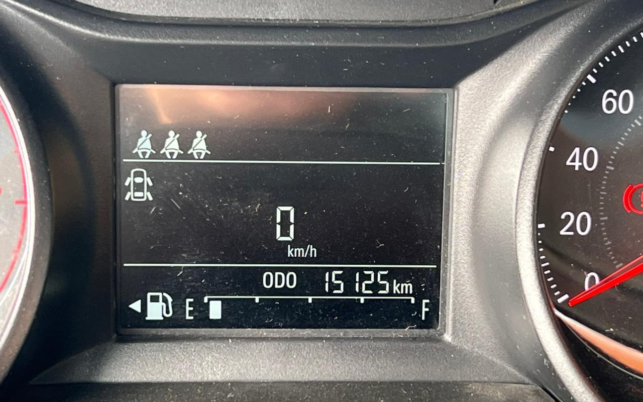imagem-https://www.socarrao.com.br/sc-vehicle-images-prod/3543239/1788183388850-V2hhdHNBcHAgSW1hZ2UgMjAyNi0wOC0yOSBhdCAxMC40MC4xOC5qcGVn.jpeg
