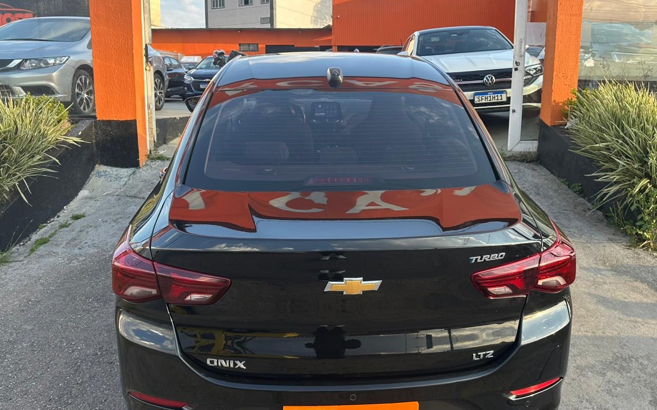 imagem-https://www.socarrao.com.br/sc-vehicle-images-prod/3543304/1788183729340-V2hhdHNBcHAgSW1hZ2UgMjAyNi0wOC0yOCBhdCAxNy4yMy4wOCAoNSkuanBlZw.jpeg