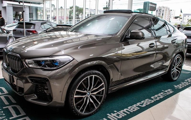 imagem-https://www.socarrao.com.br/sc-vehicle-images-prod/3543306/1788277665546-8393567_1_B_c1fa2f4a8e.jpeg