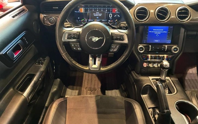imagem-https://www.socarrao.com.br/sc-vehicle-images-prod/3543413/1788371757274-8433078_15_B_14a4a5c88a.jpeg