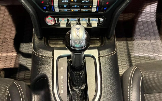 imagem-https://www.socarrao.com.br/sc-vehicle-images-prod/3543413/1788371757281-8433078_15_B_7a78cf0a14.jpeg
