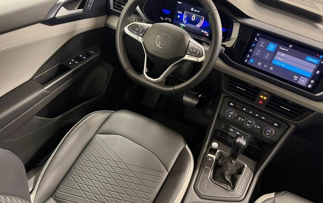 imagem-https://www.socarrao.com.br/sc-vehicle-images-prod/3543459/1789070986275-8433220_11_B_c96c8a4808.jpeg