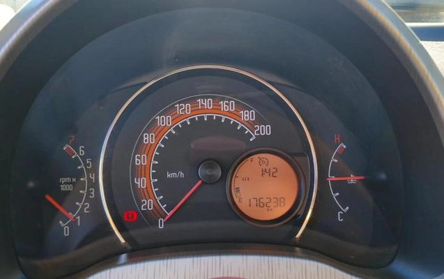 imagem-https://www.socarrao.com.br/sc-vehicle-images-prod/3543508/1788184393358-8374272_5_B_08ae295585.jpeg