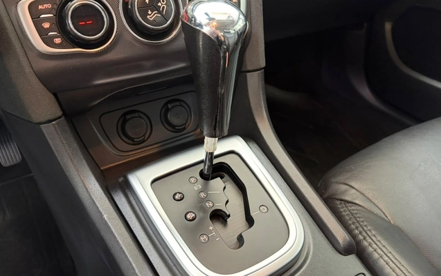 imagem-https://www.socarrao.com.br/sc-vehicle-images-prod/3543546/1789590075315-87089492807642f5a4cc483463bf0cbc_1789588837524.jpg