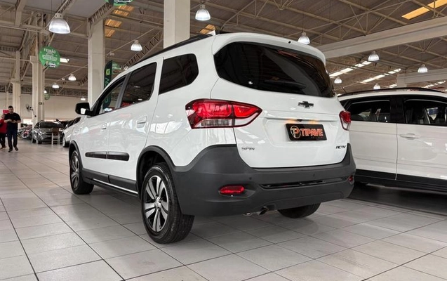 imagem-https://www.socarrao.com.br/sc-vehicle-images-prod/3543619/1789643002008-8420180_5_B_3b039d5c4f.jpeg