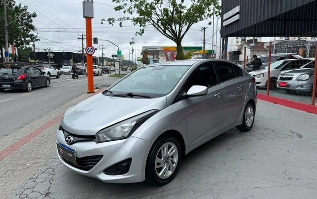 imagem-https://www.socarrao.com.br/sc-vehicle-images-prod/3543648/1788184850117-7976494bae7948a49f02590a42469857_1788183272051.jpg