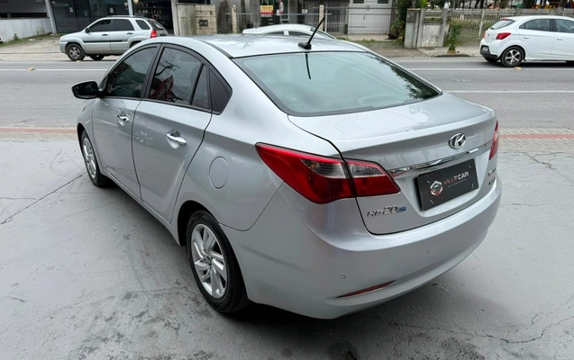 imagem-https://www.socarrao.com.br/sc-vehicle-images-prod/3543648/1788184850125-6bd30d83506d4ef2a34eb4a7bc79b1dd_1788183272076.jpg