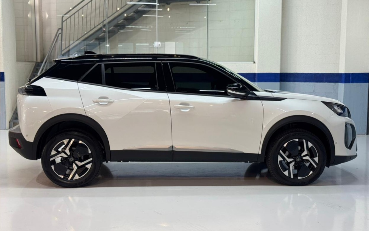 imagem-https://www.socarrao.com.br/sc-vehicle-images-prod/3543728/1788185094538-UEVVR0VPVCAyMDA4IEFMTFUgVDIwMCAtIDIwMjYgLSBCUkFOQ08gLSBCQVctOUo5NCAoNykucG5n.png