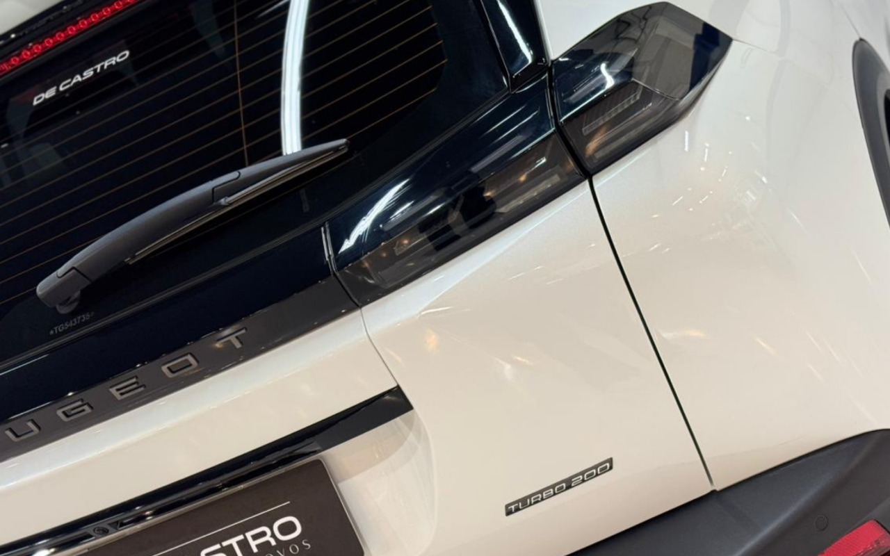 imagem-https://www.socarrao.com.br/sc-vehicle-images-prod/3543728/1788185094898-UEVVR0VPVCAyMDA4IEFMTFUgVDIwMCAtIDIwMjYgLSBCUkFOQ08gLSBCQVctOUo5NCAoMTIpLnBuZw.png