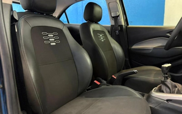 imagem-https://www.socarrao.com.br/sc-vehicle-images-prod/3543731/1788185165901-8343242_1_B_9bebd200c3.jpeg