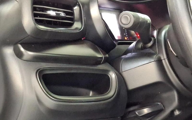 imagem-https://www.socarrao.com.br/sc-vehicle-images-prod/3543801/1789654201300-8433211_6_B_3d3aae94f3.jpeg