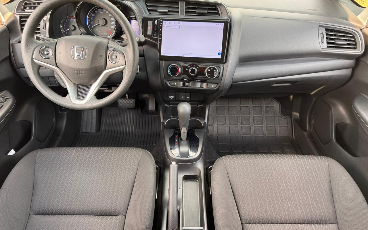 imagem-https://www.socarrao.com.br/sc-vehicle-images-prod/3543863/1788185436848-V2hhdHNBcHAgSW1hZ2UgMjAyNi0wOC0zMSBhdCAxMC41Ni40OS5qcGVn.jpeg