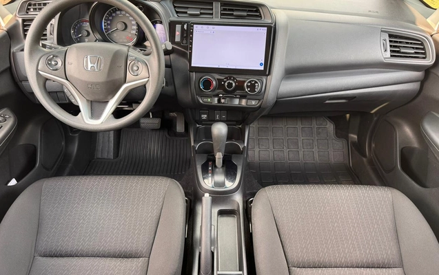 imagem-https://www.socarrao.com.br/sc-vehicle-images-prod/3543863/1788185436848-V2hhdHNBcHAgSW1hZ2UgMjAyNi0wOC0zMSBhdCAxMC41Ni40OS5qcGVn.jpeg