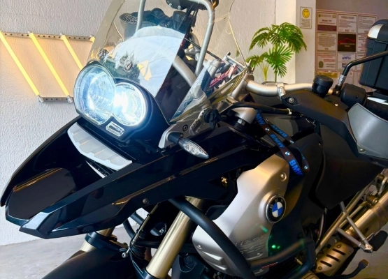 imagem-https://www.socarrao.com.br/sc-vehicle-images-prod/3544219/1788186279019-1RObboGSWpikbq7sc1F0zFIjTLxPkPP8.jpg
