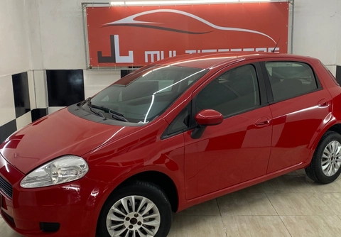 Fiat Punto 2011 Vermelho — foto 1 de 3