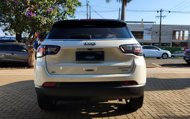 imagem-https://www.socarrao.com.br/sc-vehicle-images-prod/3544241/1789072459538-a10bef5c-0293-47ef-8941-e35467a36e4c.jpg