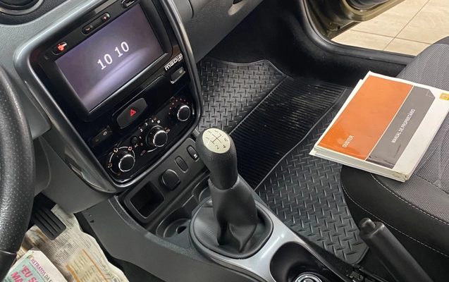imagem-https://www.socarrao.com.br/sc-vehicle-images-prod/3544325/1788187078621-SU1HXzE0OTYuanBlZw.jpeg