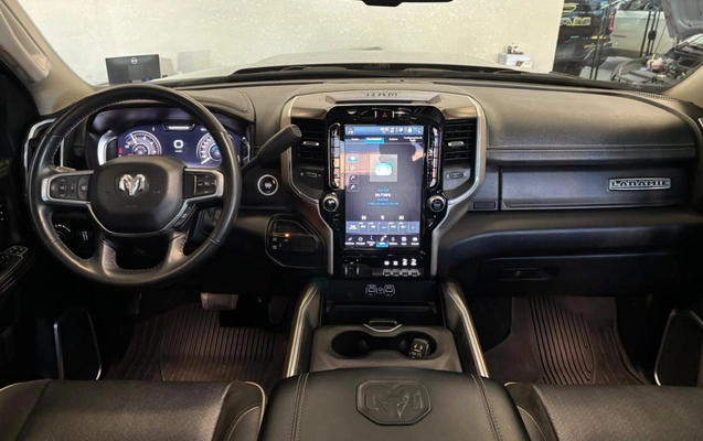 imagem-https://www.socarrao.com.br/sc-vehicle-images-prod/3544451/1789564437633-vehicle_image_1788441983_ff3b15560a7703b3e678218b168e7f49.jpeg