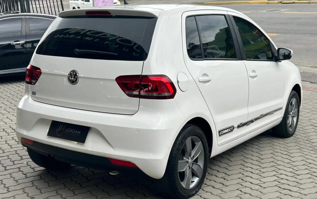 imagem-https://www.socarrao.com.br/sc-vehicle-images-prod/3544453/1789506596871-003_de359abd73dd49cb06f264aac2040b2b.jpeg