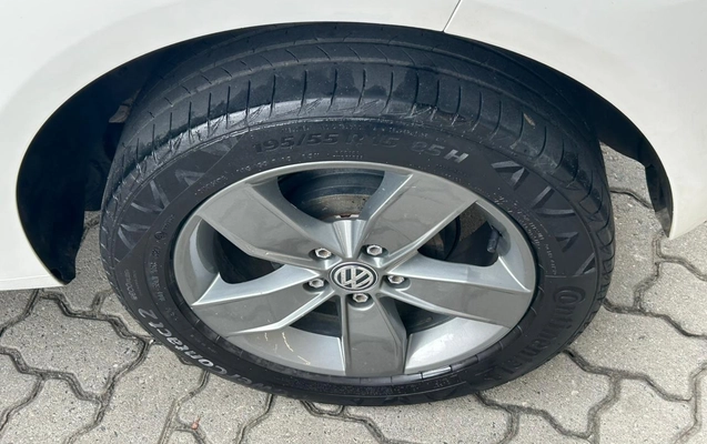 imagem-https://www.socarrao.com.br/sc-vehicle-images-prod/3544453/1789506596893-003_907b7a9e1eb74955f27cbf00a70af9e1.jpeg