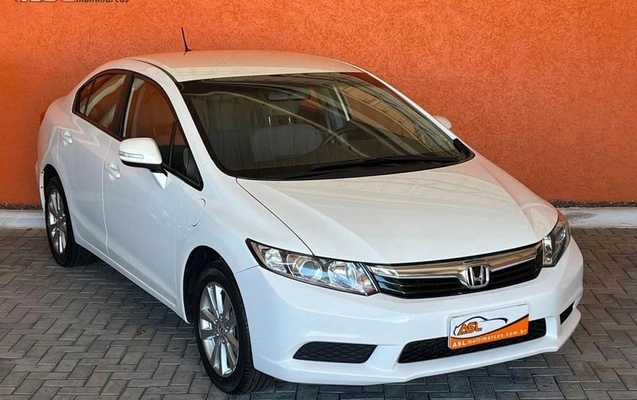 imagem-https://www.socarrao.com.br/sc-vehicle-images-prod/3544483/1789125082332-8429685_0_B_646708a812.jpeg