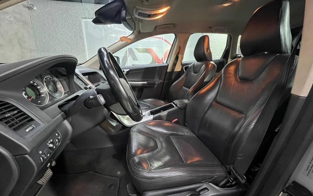 imagem-https://www.socarrao.com.br/sc-vehicle-images-prod/3544640/1788187189698-8433540_11_B_5f81cc9861.jpeg