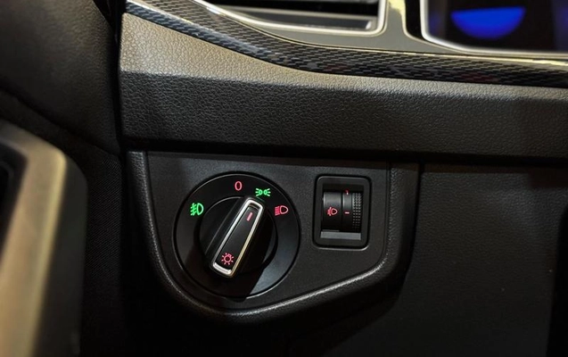imagem-https://www.socarrao.com.br/sc-vehicle-images-prod/3544664/1789141441442-8431070_10_B_8ac010b022.jpeg