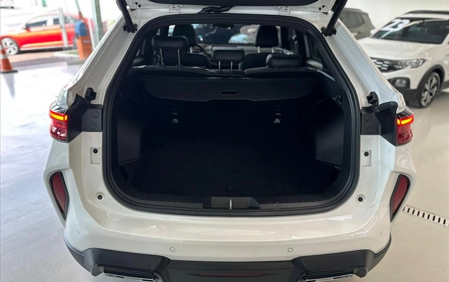 imagem-https://www.socarrao.com.br/sc-vehicle-images-prod/3544684/1788187607795-18881a5a-cbd9-47d5-b76d-8dea1ab2bcad20260831112804.jpeg