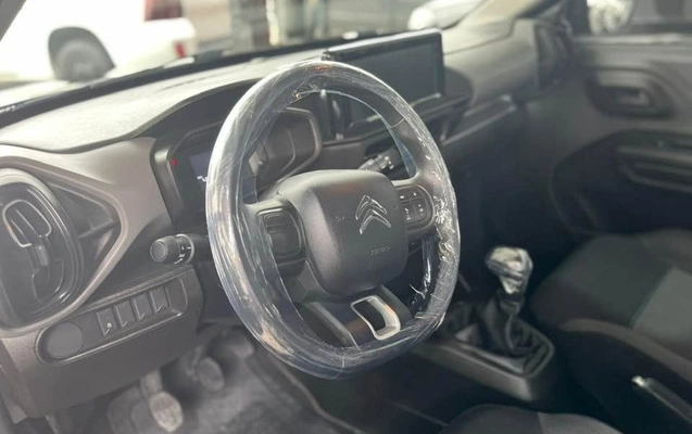 imagem-https://www.socarrao.com.br/sc-vehicle-images-prod/3544702/1788187669715-d6485aa4-2d32-4e98-b94b-22d73f9270fc.jpg