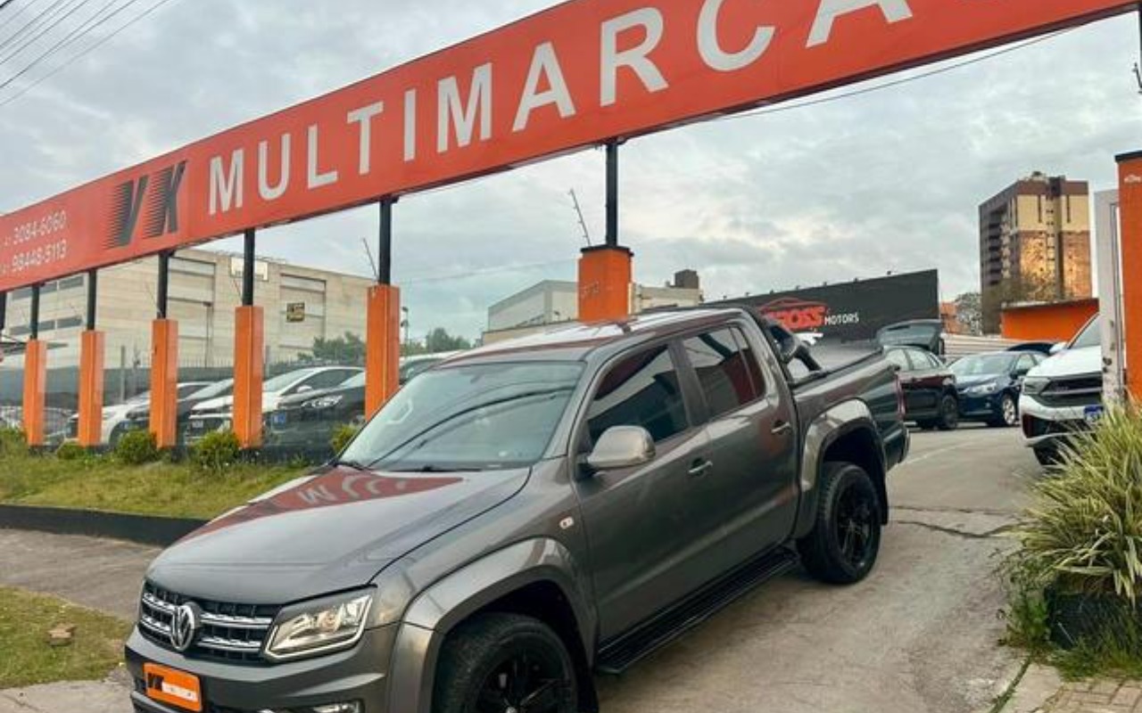 Volkswagen Amarok 2018 Cinza — foto 1 de 3