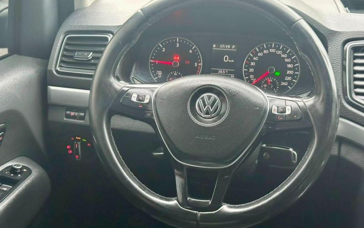 imagem-https://www.socarrao.com.br/sc-vehicle-images-prod/3544959/1788188261963-ODQzMjExOV8xM19CX2QyYWUzYjEzNDEuanBlZw.jpeg