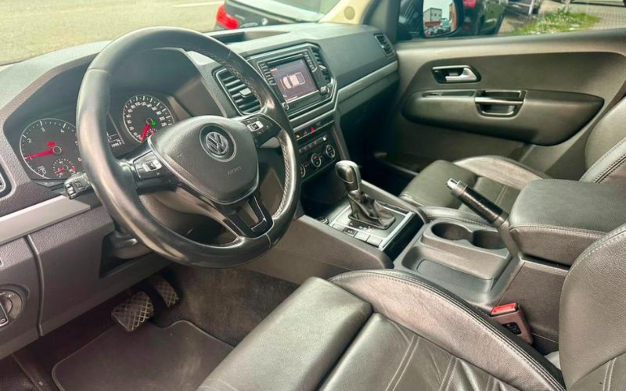 imagem-https://www.socarrao.com.br/sc-vehicle-images-prod/3544959/1788188262047-ODQzMjExOV83X0JfNTU0ZjYxYTU1Ny5qcGVn.jpeg