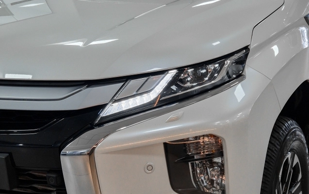 imagem-https://www.socarrao.com.br/sc-vehicle-images-prod/3544965/1788188310084-EZicxDumwAPGRSP2D2z0tt64ROzFM8ZH.jpg