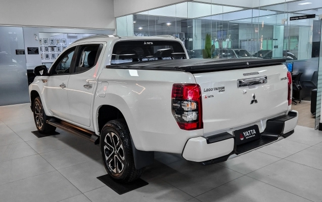 imagem-https://www.socarrao.com.br/sc-vehicle-images-prod/3544965/1788188310088-voWwvmXquePHDZ2v3dEpMmIBqrZmvBIo.jpg