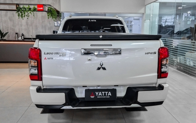 imagem-https://www.socarrao.com.br/sc-vehicle-images-prod/3544965/1788188310090-8cl6cP17uTmj4iRPjPZd3OEjSf23VHDg.jpg