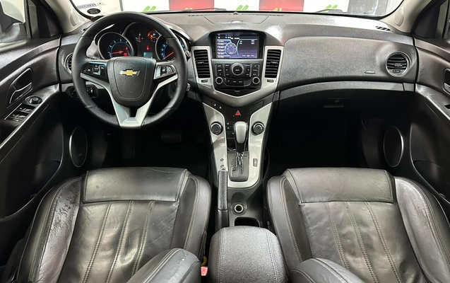 imagem-https://www.socarrao.com.br/sc-vehicle-images-prod/3545047/1788188527025-e65ef344-375e-4180-830a-4299bf6f6df7.jpg